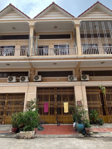 ផ្ទះលក់បន្ទាន់