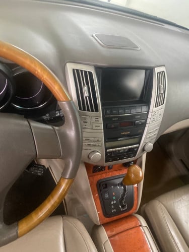 ឡានលក់ប្រញាប់