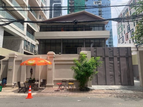 ផ្ទះលក់​