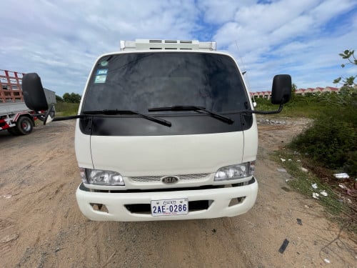 ប្រុនធា1តោនកន្លះឆ្នាំ02ទូរក្លាស់សេរ