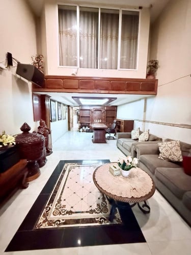 ផ្ទះល្វែងជួលនៅលើផ្លូវ 2007