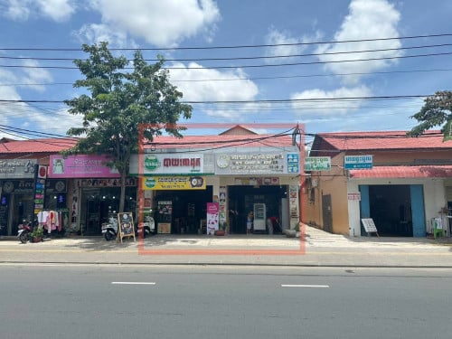 ផ្ទះមានចំណូល5000$លក់បន្ទាន់កុនមួយធានាគា