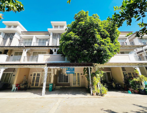 វីឡាកូនកាត់ LA សម្រាប់លក់ | Link Villa LA for Sale