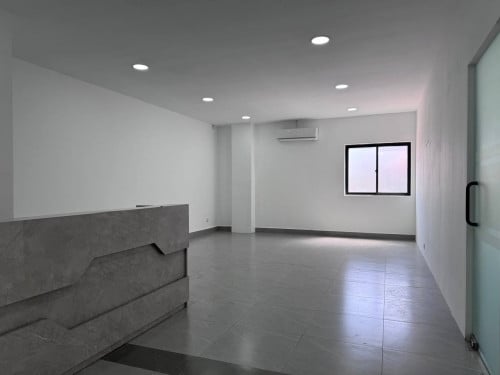 📌 OFFICE SPACE FOR RENT – BKK1