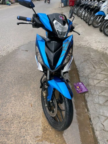 019សានុំសុីន