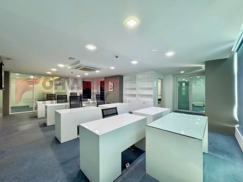 130+25 SQM Office Space available for Rent in bkk3 Area