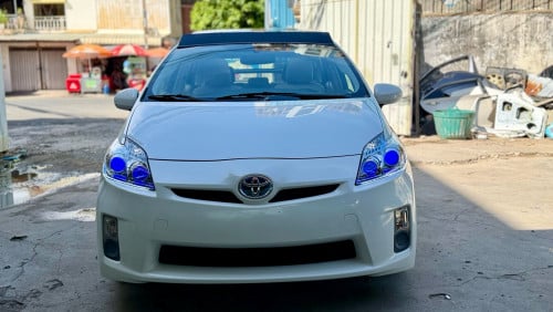 2010 Prius option4 solar