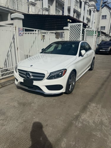 C300 015 AMG សុីនទាំងកាង​ លក់ខាតចោល