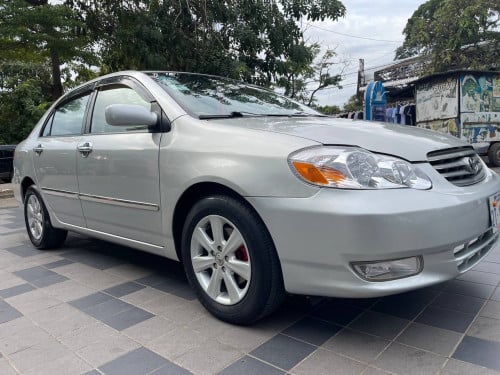 Corolla 03 LE ពណ៌ទឹកប្រាក់​ ម្ចាស់ដេីម​ ធានាឡានស្អាត