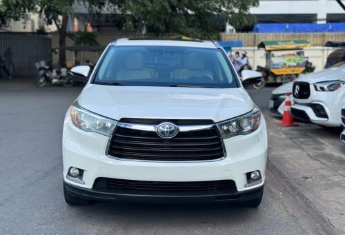 Highlander 2015 hybrid limited platinum  ហ្សុិន១ជុំ