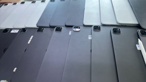 iPad  pro   11   M1  2021    128g   Sim    559$   599$