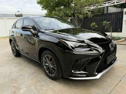 Lexus NX 200t 2016 update 2018 F-sport ខាងក្នុងពូកសុិន2018