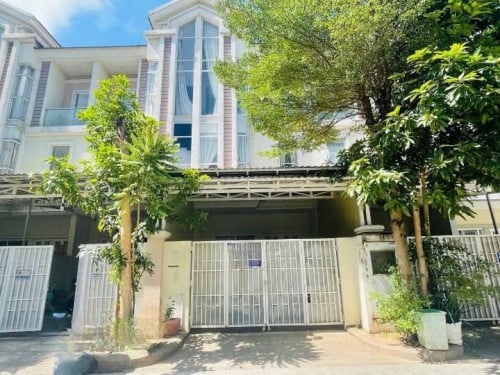 Link Villa for Rent at Borey