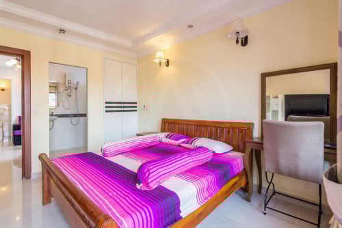 Modern & contemporary decoration style unit apartment for rent nearby Royal Palace.