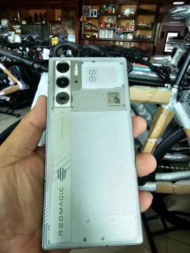 Redmagic 9spro មួយទឹកស្អាត មាន🚴វ៉ៃដូរបាន២៥ខេត្ត