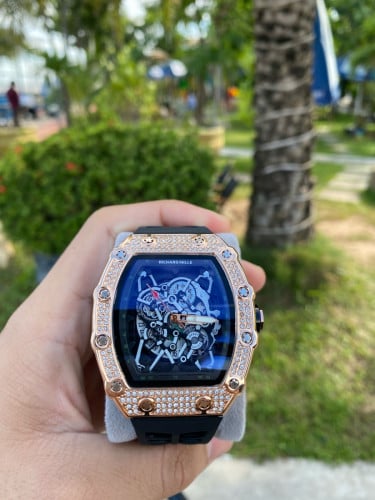Richard Mille ត្បូង