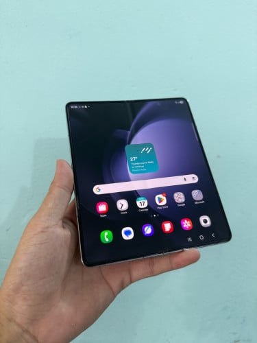 Samsung Z Fold 5 លក់ 479$