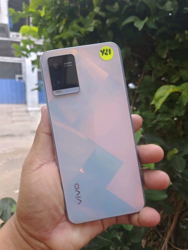 Vivo y21