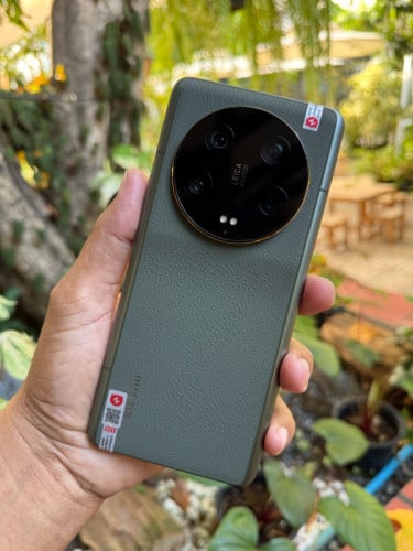 Xiaomi 13 Ultra 12g/256g__CH (វៃដូរបាន)👉$325