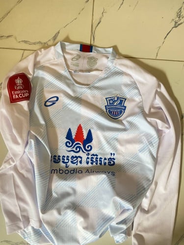 អាវបឹងកេត