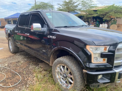 លក់ឡានជិះផ្ទាល់ខ្លួន