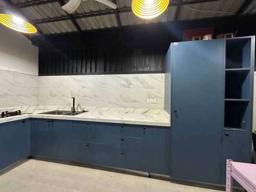 ទូរចង្រ្កានលក់ប្រញាប់ បុរីជីបម៉ុង៥៩៨