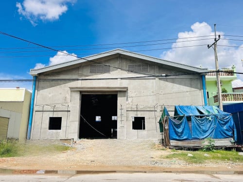 ឃ្លាំងសម្រាប់ជួលនៅសង្កាត់ក្រាំងធ្នង់សែនសុខ​ ភ្នំពេញ​