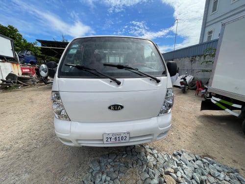 បុងហ្គោស្រុី1តោនកន្លះឆ្នាំ05ប៉ុងធំ