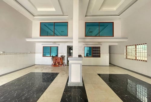 ផ្ទះ2ល្វែងជួលនៅសែនសុខ