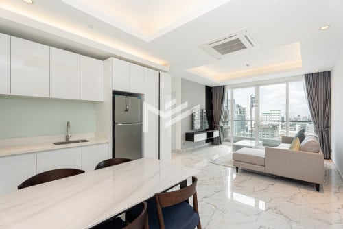 ខុនដូរសម្រាប់លក់-2 BR For Sale, J Tower 2 📍