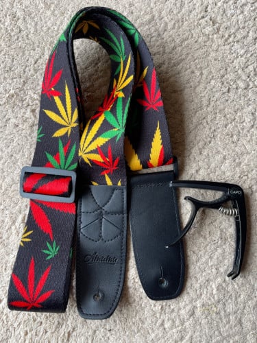 ខ្សែហ្គីតា 4$