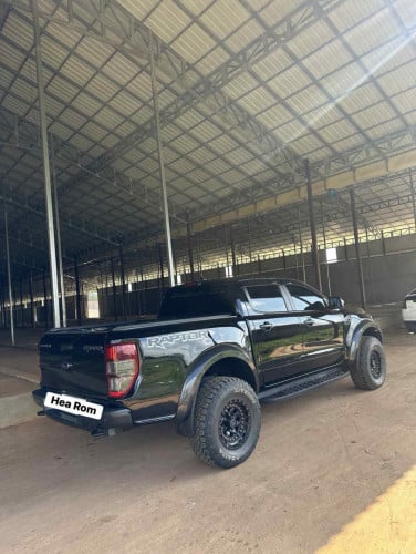 ថ្មីណាស់ ឡានជិះផ្ទាល់ ឡានក្រុមហ៊ុន ford ranger raptor2020 កង់សុីនកងលេង មាន2ឈុត41500$