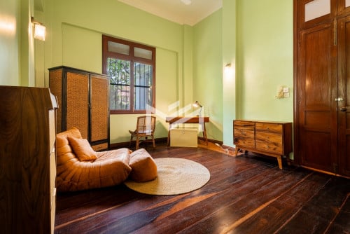 វីឡាសម្រាប់លក់-French Colonial Villa 📍
