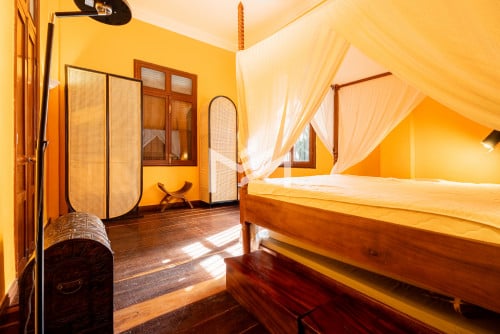 វីឡាសម្រាប់លក់-French Colonial Villa 📍