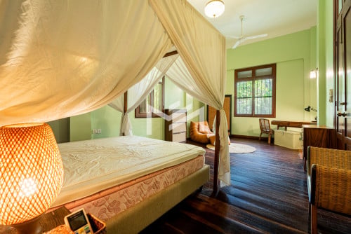 វីឡាសម្រាប់លក់-French Colonial Villa 📍