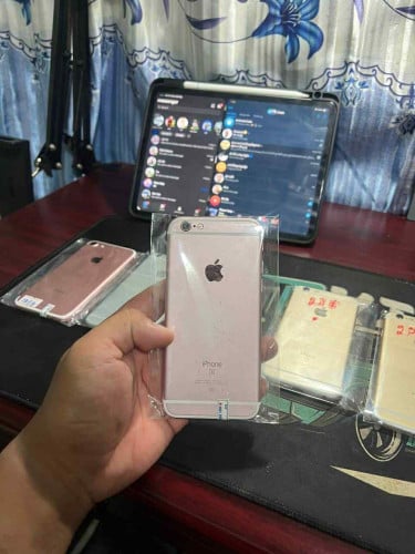 លក់iPhone 6s 19$