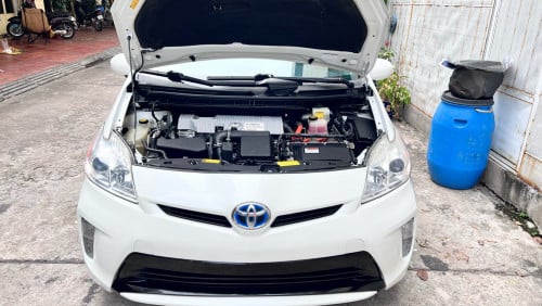 លក់ប្រញ៉ាប់ Prius 014