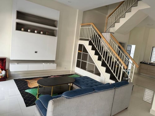 🏠 វីឡាជួល បុរីប៉េងហ៊ួតបឹងស្នោ 2ផ្ទះទំលុះចូលគ្នា