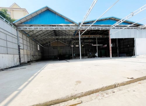 ឃ្លាំងសម្រាប់ជួល | Warehouse for Rent