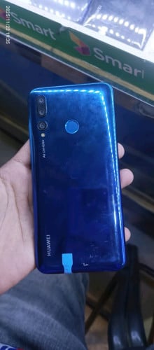 ទូរស័ព្ទមួយទឹកzinមួយទួលតម្លៃ35$ឡេីងទៅបងៗ