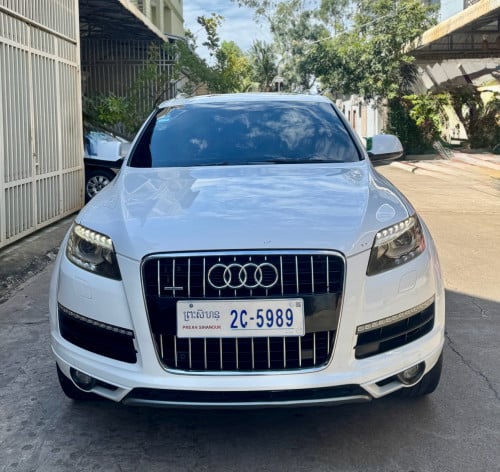 Audi Q7 2011 ម៉ាស៊ីនV6 សាំង ថ្មីណាស់ ✅