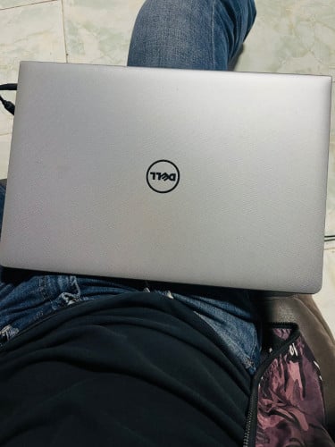 Cheap working laptop DELL.