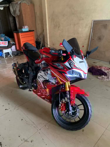 DUCATI GPX DEMON 150 GR 99%  2019