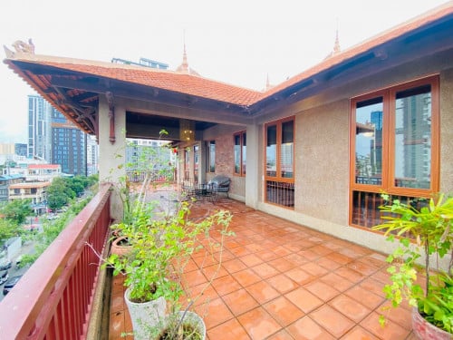 Great Penthouse With Large Balcony In BKK1