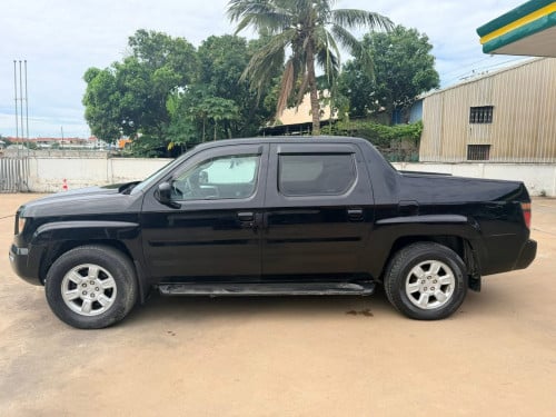 Honda ridgeline ឆ្នាំ06 លក់ប្រញាប់លុយ$7000