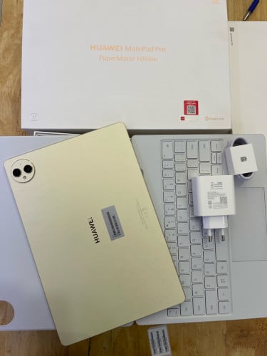 Huawei MatePad pro PaperMatte edition 12.2 Nich Ram:12G Rom:512G 99% 595$ អត់ប៊ិច