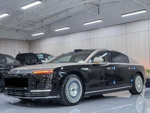 Huawei S800 VVIP 4seats Two tone