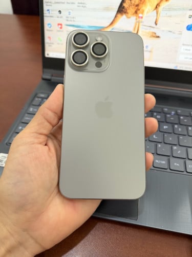 iPhone 15 pro max 512 ZA