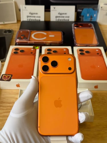 iPhone 17 Pro Max 512GB XA មានធានា 2 ឆ្នាំ