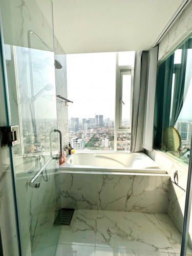 J Tower 2 Condominium 2 bedroom for rent in BKK1